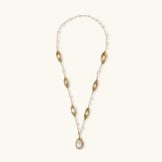 Golden Leaf Baroque Necklace